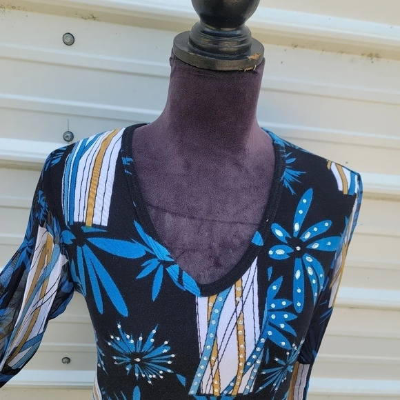 FASHQUE Women's sz M Black Blue Rhinestone Embellished Basic Cotton Top 3/4 Slv - Picture 10 of 10